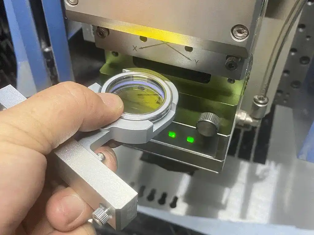 laser cutting machine laser cutting machine