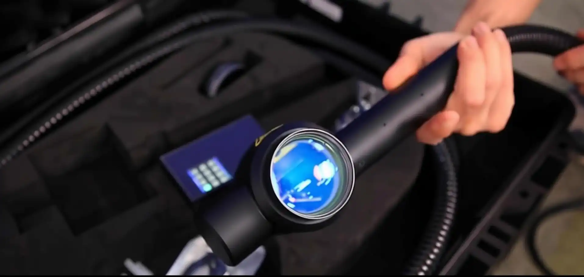 laser cleaning machine