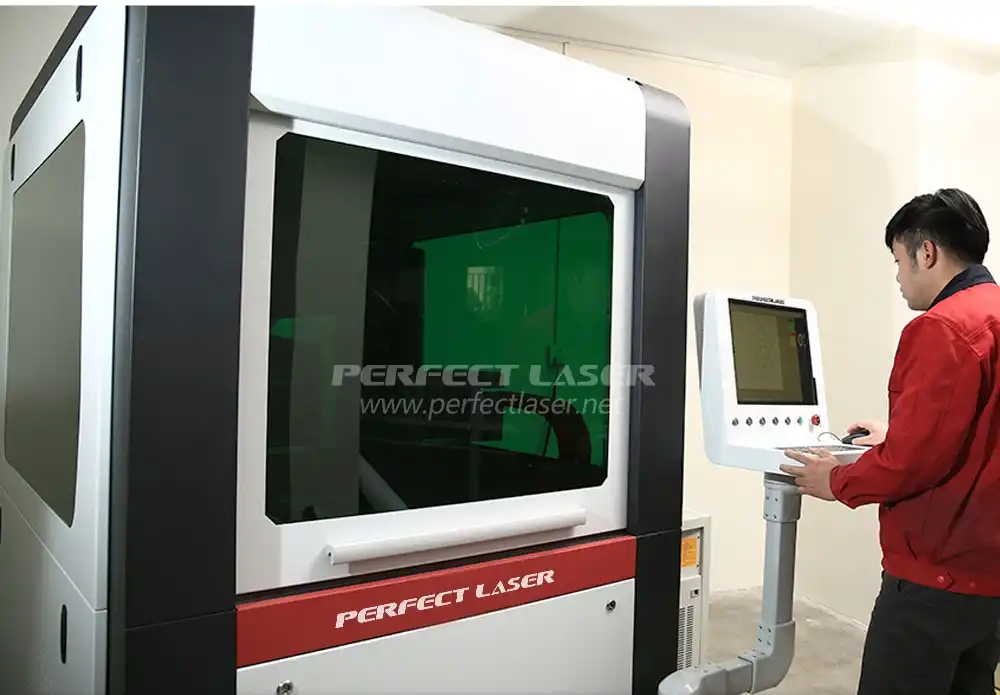 fiber laser cutting machine