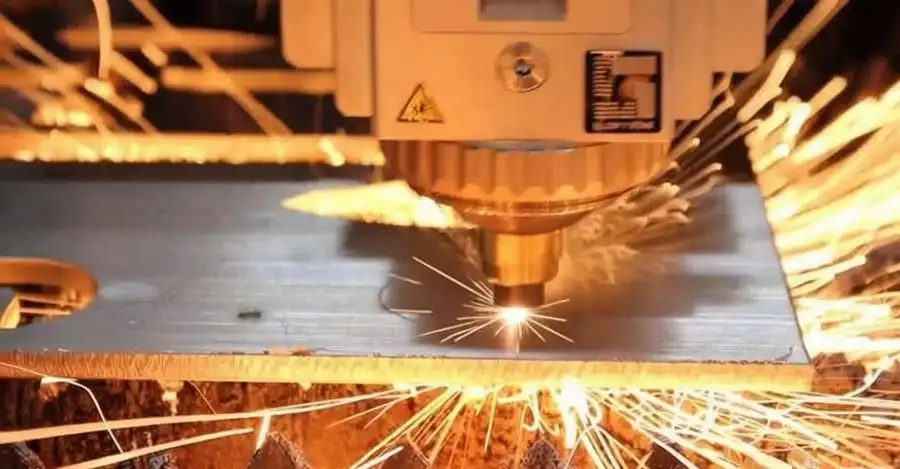 fiber laser cutting machine