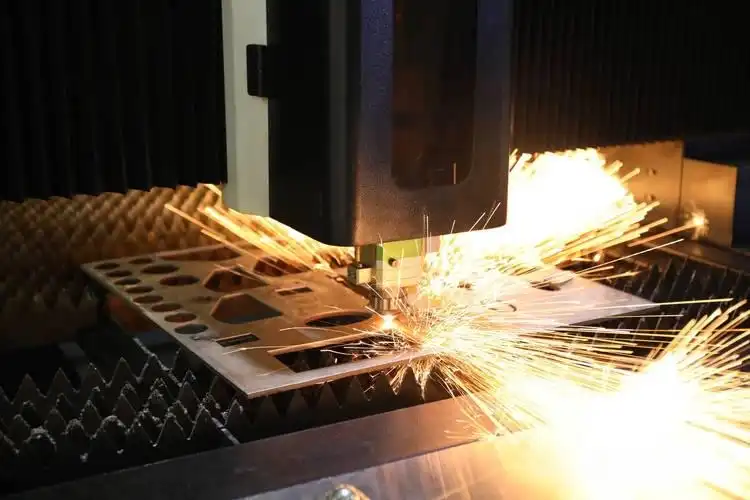 fiber laser cutting machine